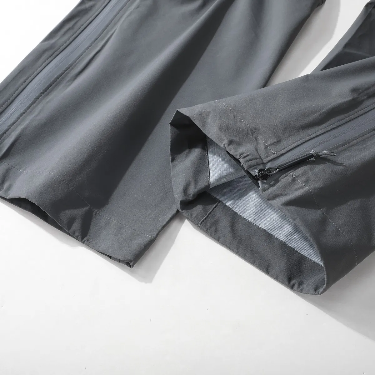 ARC‘TERYX … ！ PRINCIPAL MATERIALS GORE-TEX-BD 3L 40d Nylon Ripstop SCHOELLER Keprotec(instepreinforcement ， ， ， ， LEAF(Law Enforcement and Armed Forces) Premium ， ， ALPHALT ， 。 ， 。 ， 。 、 、 、 、 、 、 、 ！ ： 、Gray、Black ：s-M-L-XL-Xxl-3Xl Size Ｓ： 74-76 118 100 M： 76-78 120 100 L： 80-84 121 101 XL： 84-88 123 102 2XL： 86-96 128 103 3XL： 94-98 130 105 ： 90 -120 S 125 -135 M 135 -150 L 155 -160 XL 165 -180 2XL 185 -190 3XL Size ， ， 1-2CM
